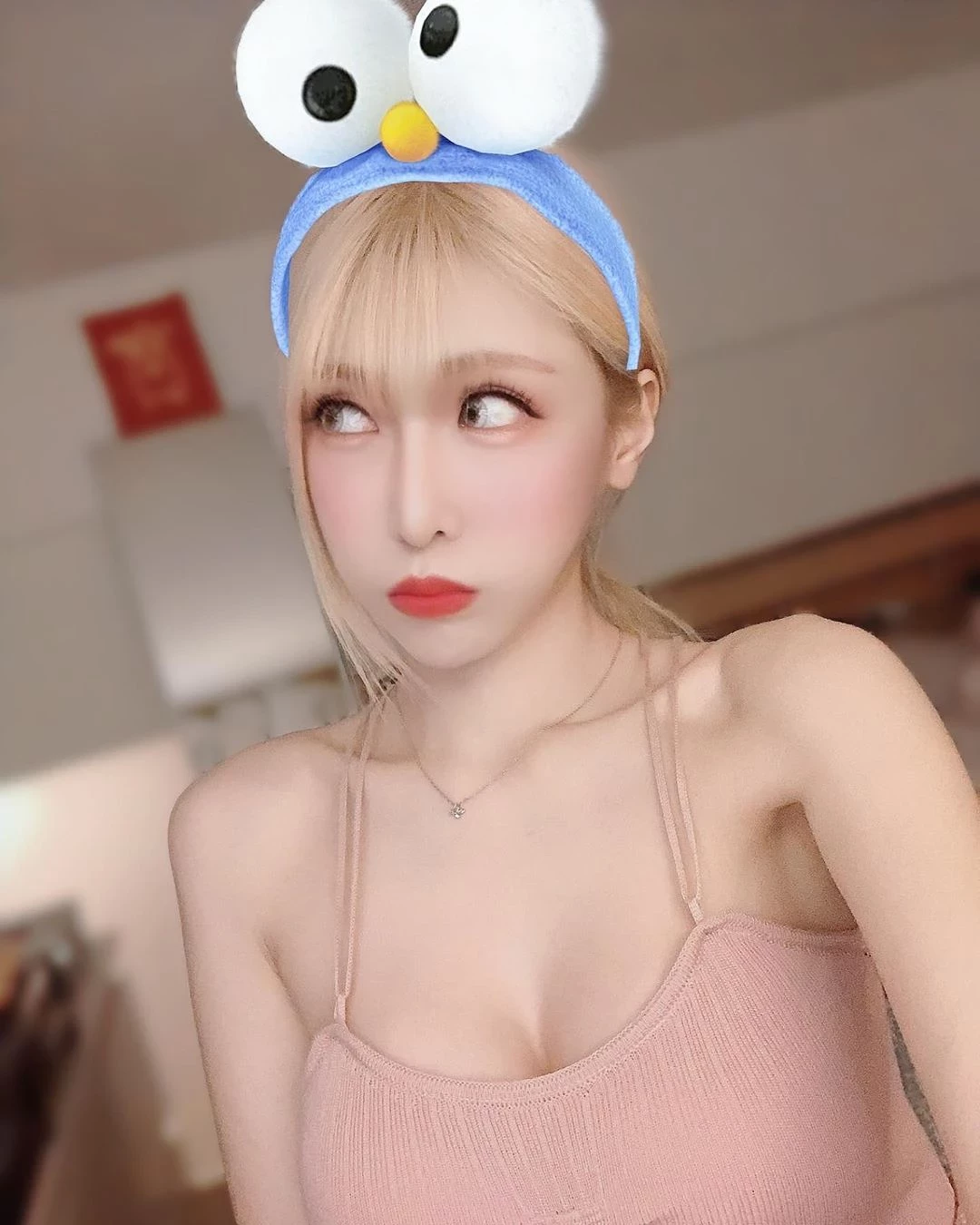 192330yx9r79v6nmzs369d.webp