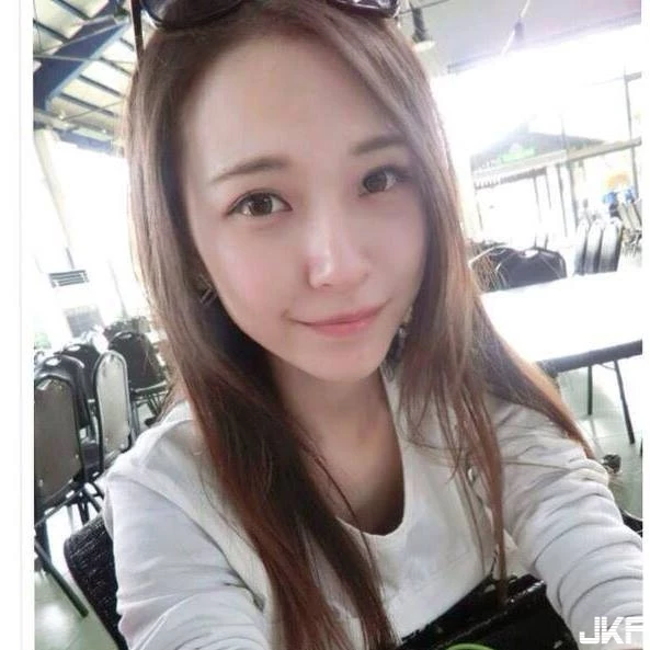 134814b5rbobap8r5o1h55.webp