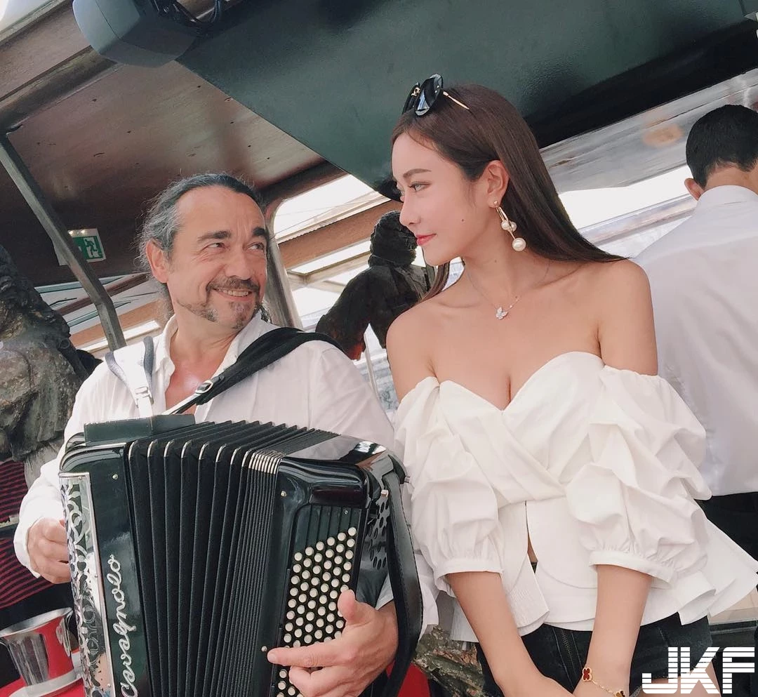 132245ibbq9735l5zypycr.webp