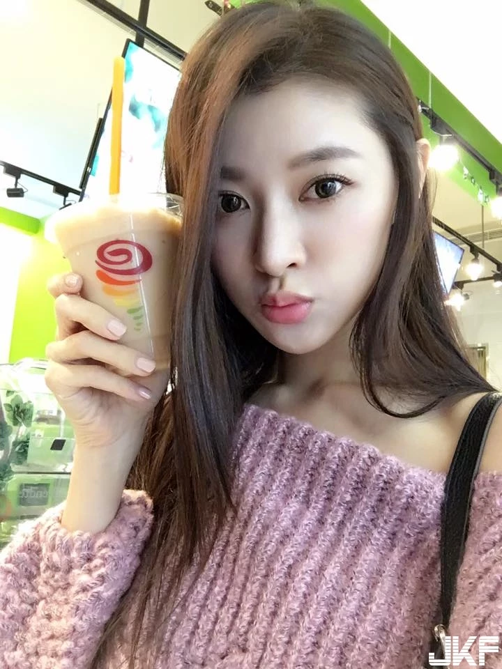201720wfh733pzp02shyjg.webp