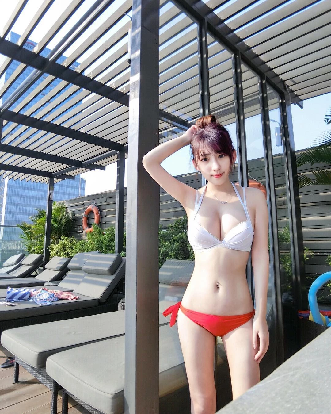 122758ef471f441fm6m9p1.webp
