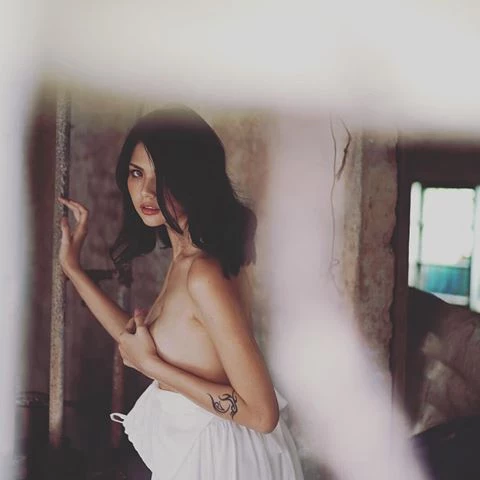 124917qj2i2xxqx272nkto.webp