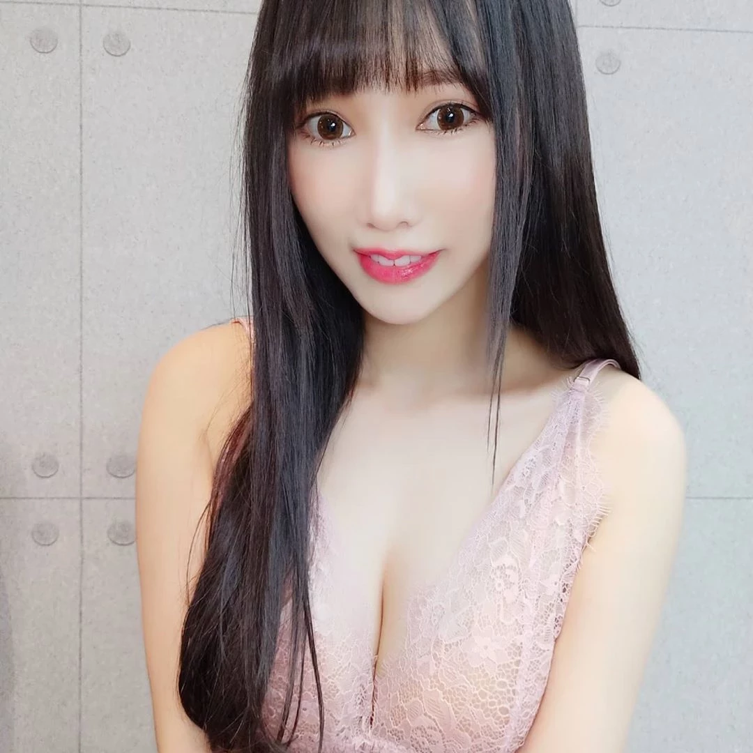 161808r96hiihiu8fuaghh.webp