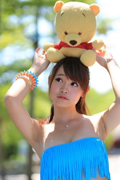165048qr99ujj8ss5ssjs5.webp