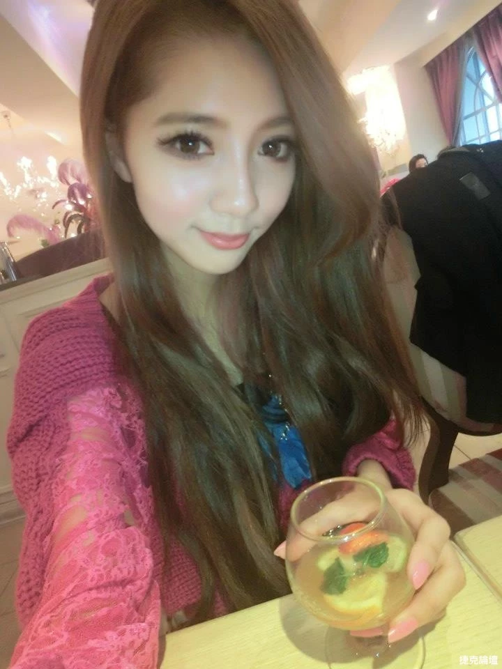181206y63jeekh3jkxv2ee.webp
