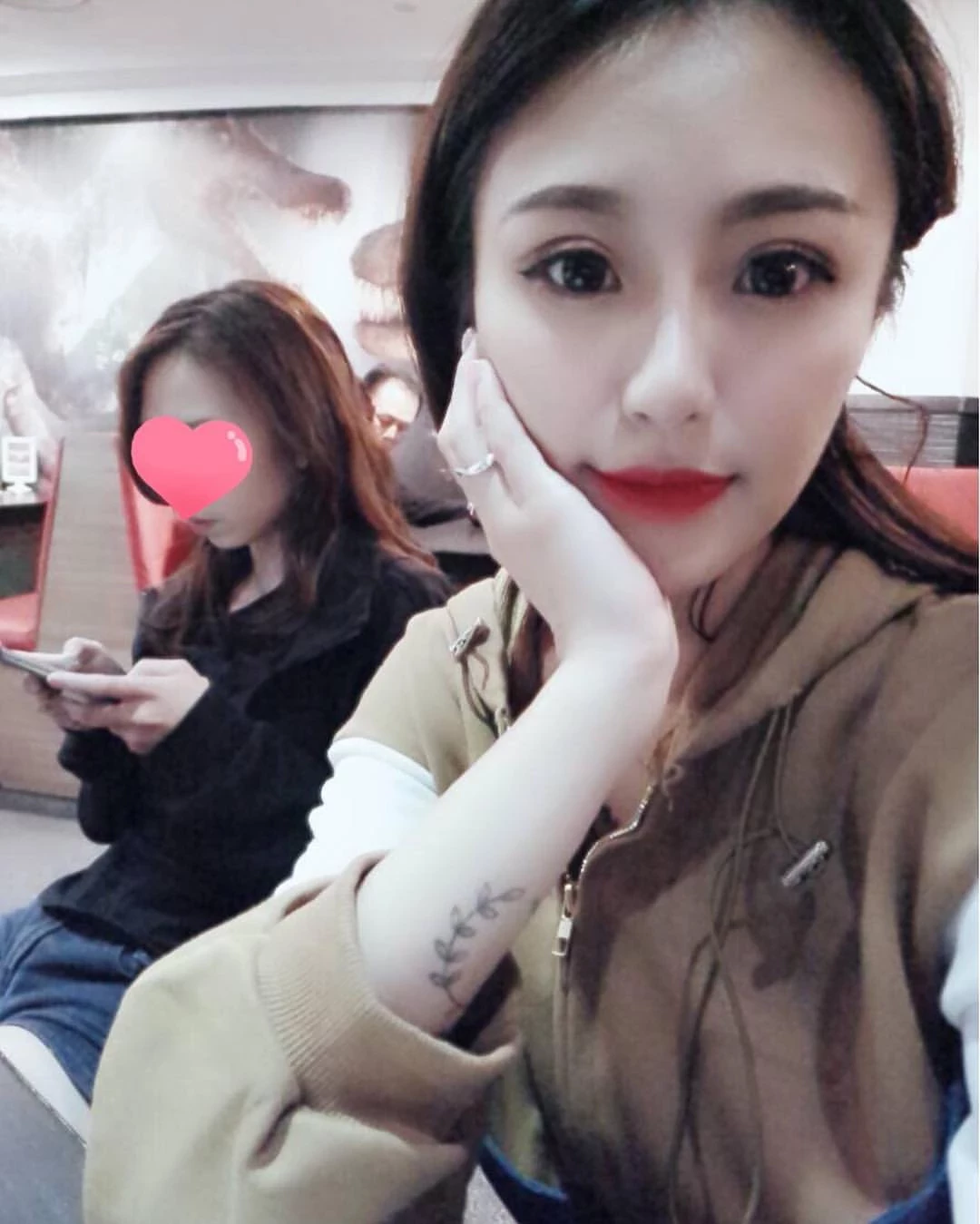 132202rgzgzkg1knnuct4g.webp