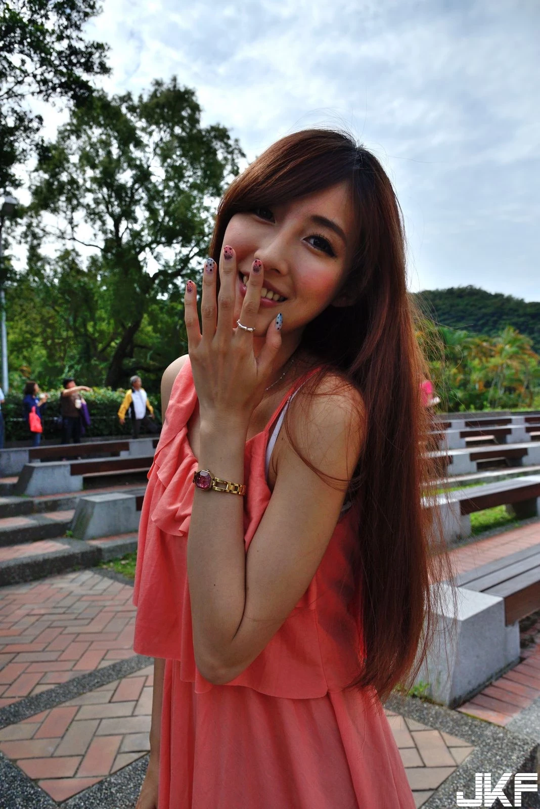 162441gxr7vddadmcdz7s0.webp