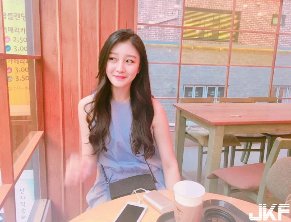 122256x77p7zp442r27jxl.webp