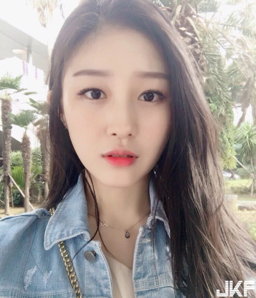 122301ot5ffwhq1ss952ss.webp