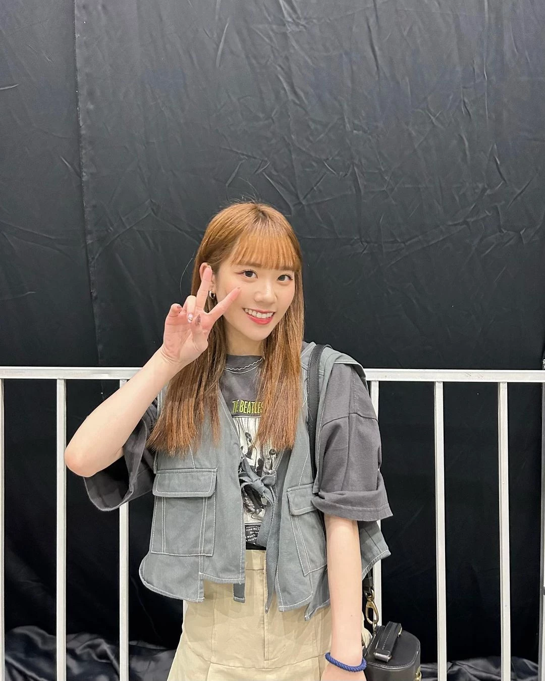 28403300.webp