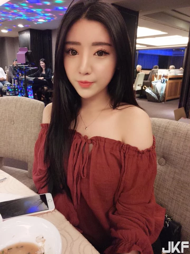16773696.webp
