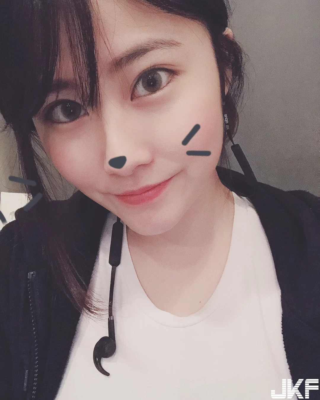 4757676.webp