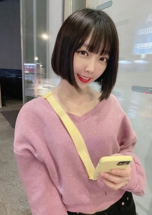 1672070.webp
