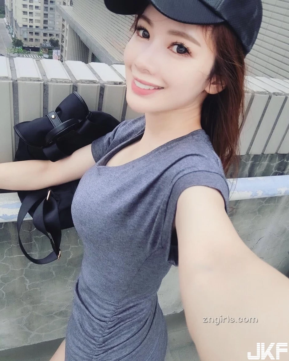 7268031.webp