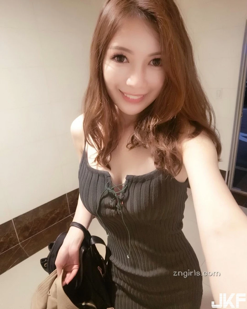7268042.webp
