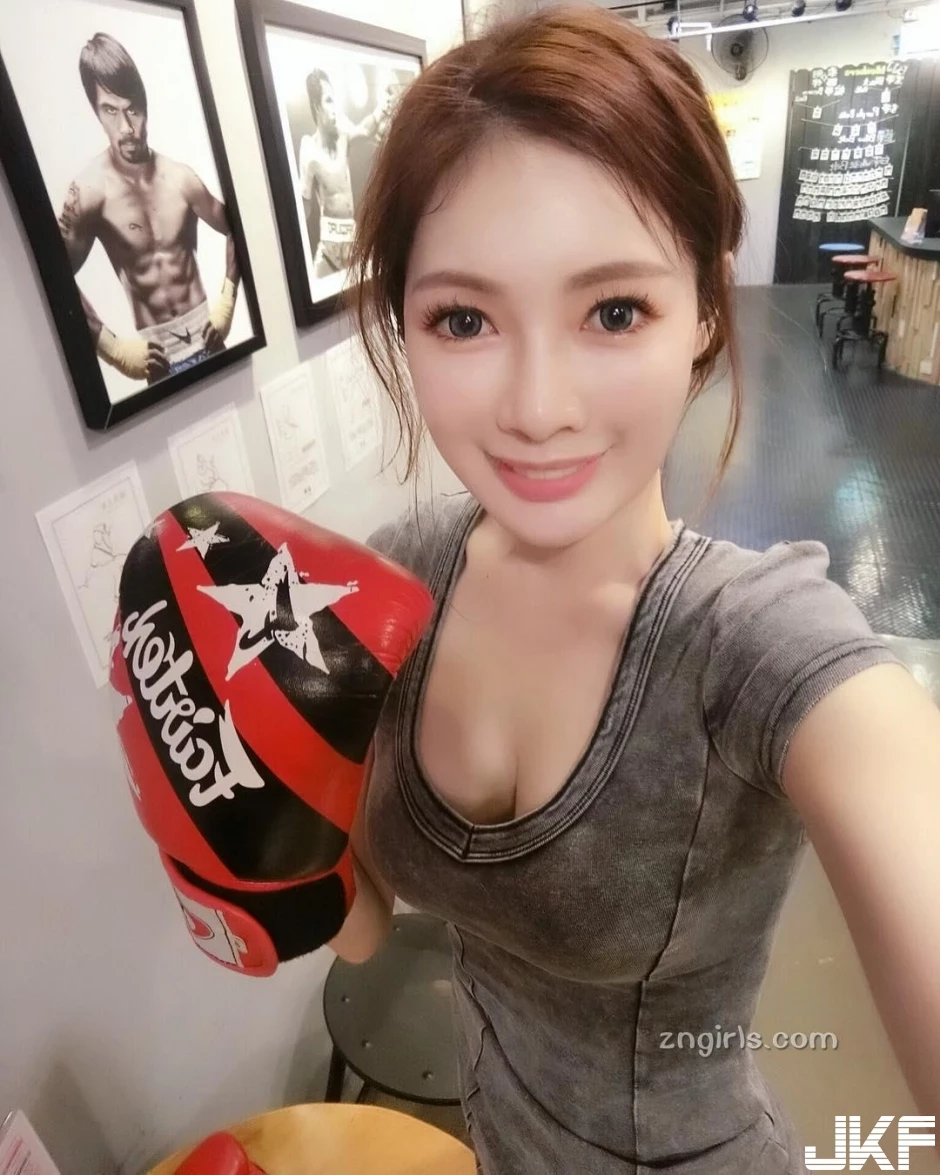 7268058.webp