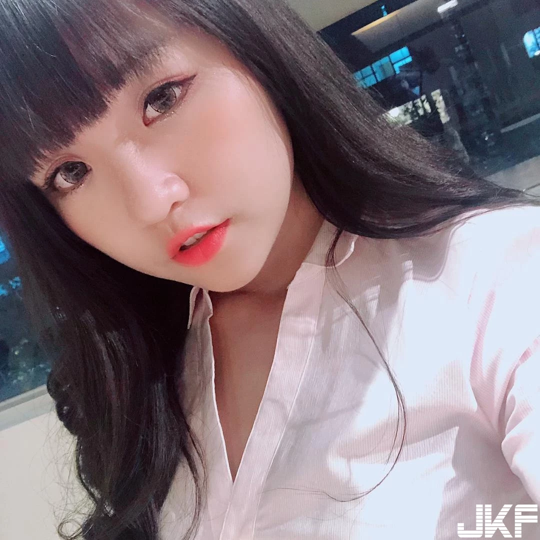 164041i1z157x800w44uwz.webp