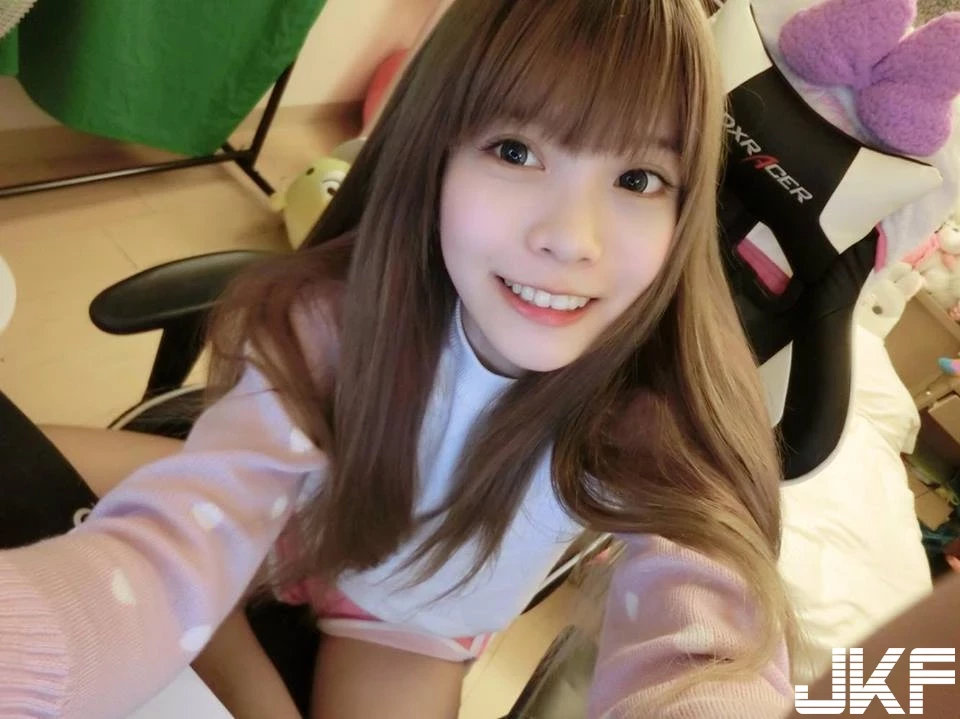 185309dh2tz4hztnjsvesz.webp
