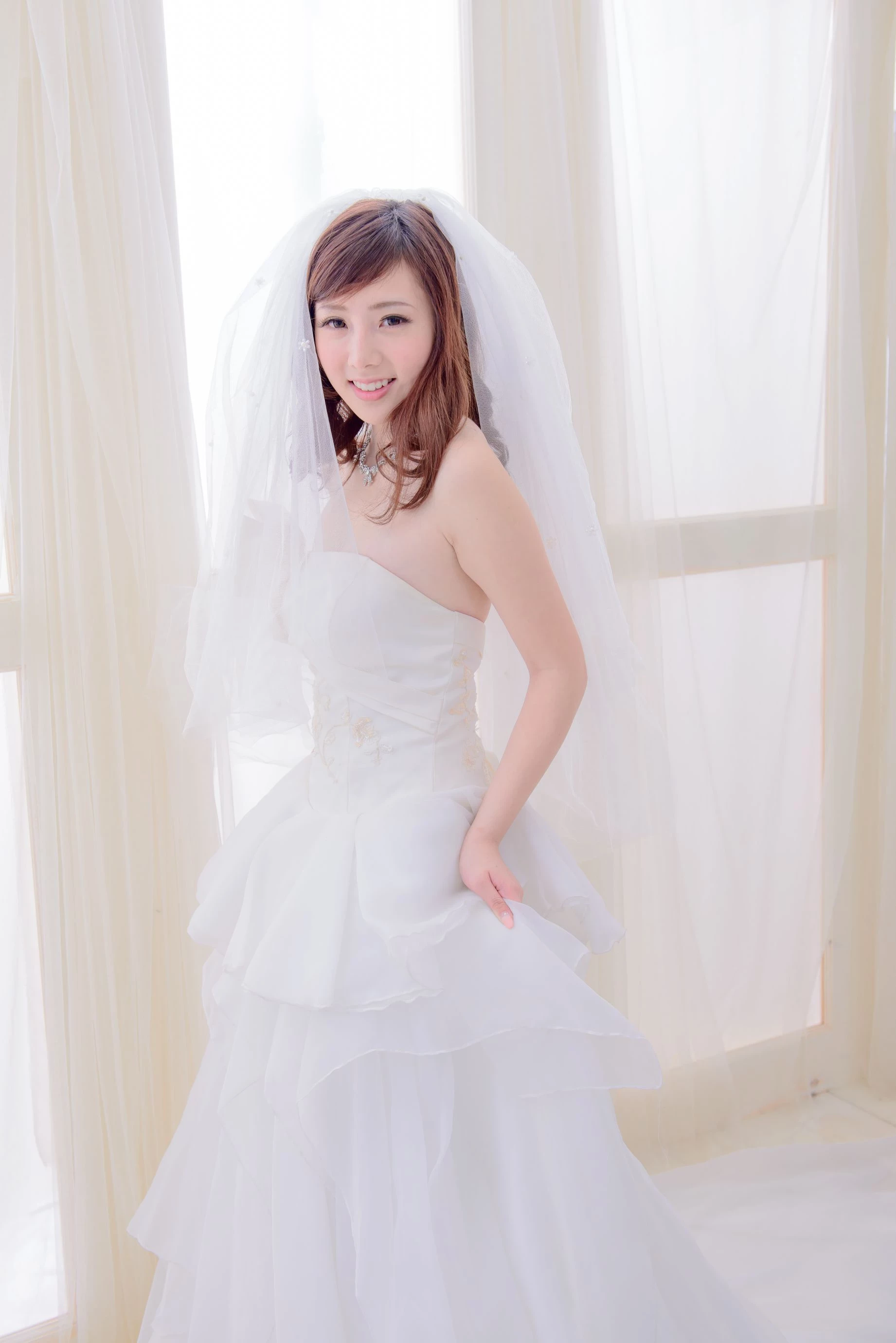 30743215.webp