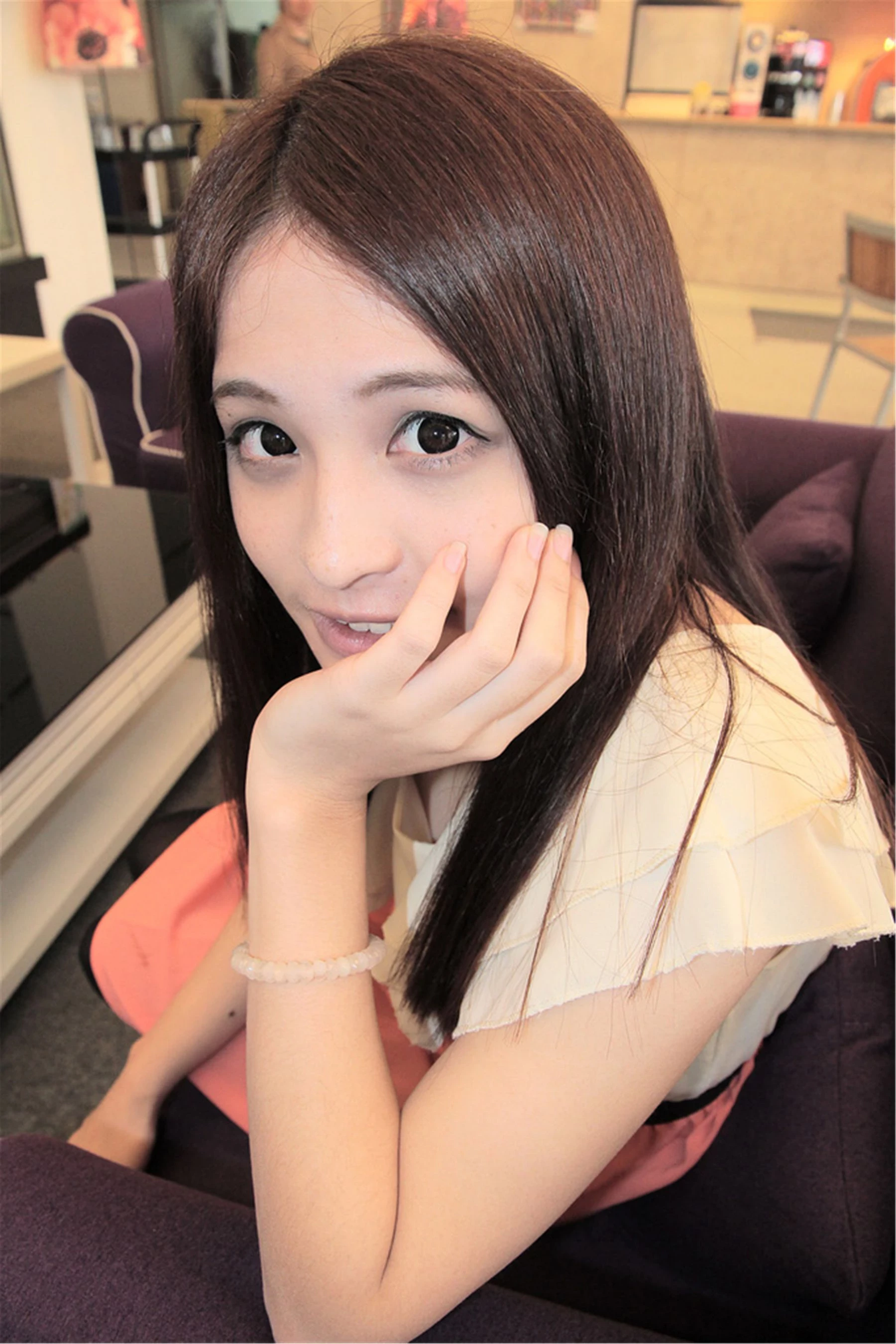 30743478.webp